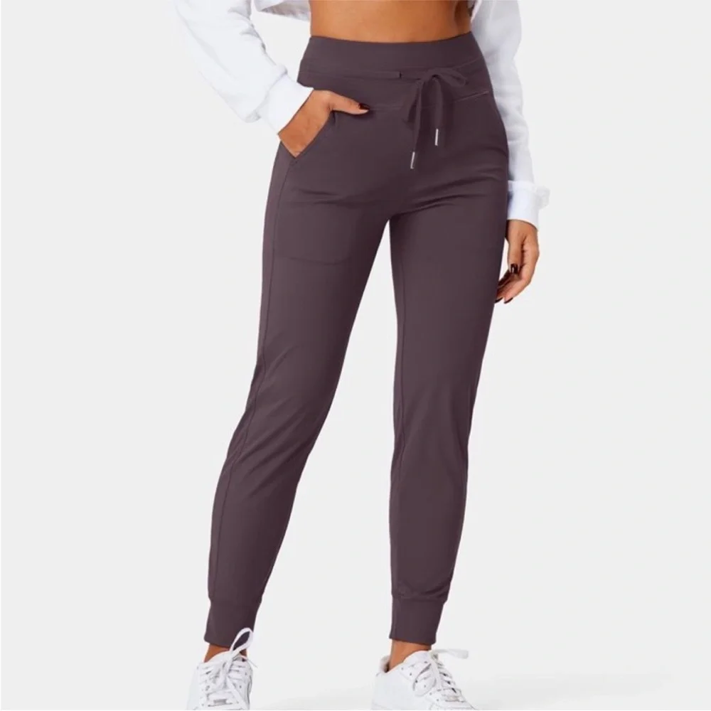 Halara Cloudful Air Fabric High Waisted Side Pocket Joggers potent purple - Picture 1 of 13